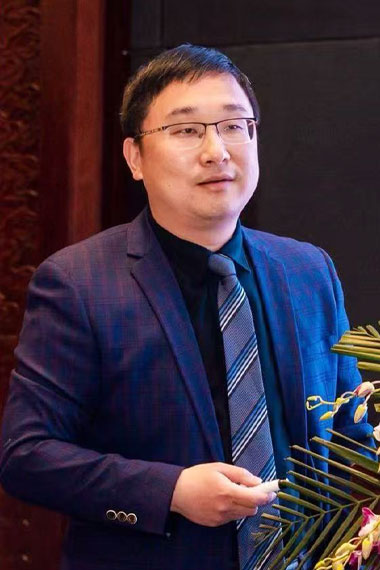 黄旭巍