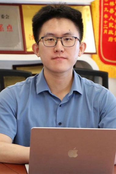 陈一鸣
