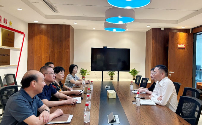浦口区人大常委会副主任史小华一行莅临江苏首家两岸律所联营办调研法治营商环境建设