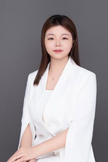 何长芬