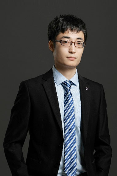 季铠